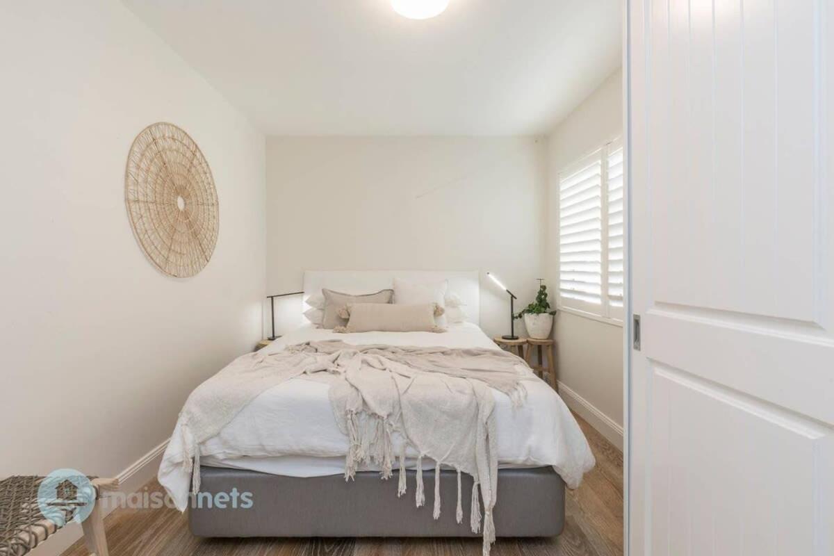 1 Bdrm Manly Beachside Apt With Parking Sydney Bagian luar foto