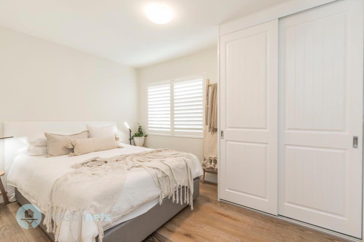 1 Bdrm Manly Beachside Apt With Parking Sydney Bagian luar foto