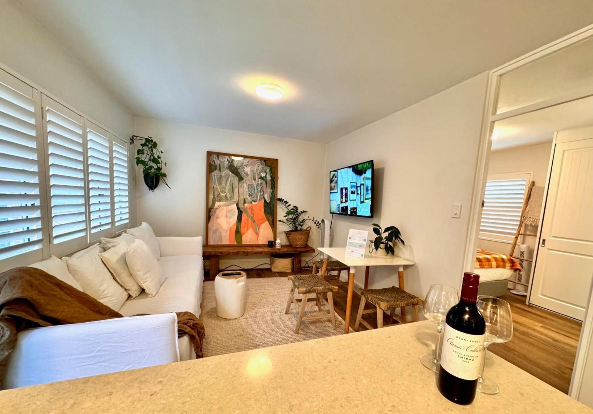 1 Bdrm Manly Beachside Apt With Parking Sydney Bagian luar foto